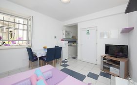 Apartment Dragica